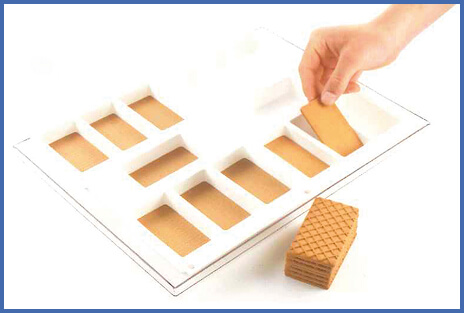1.Posizionare i biscotti