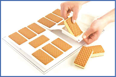 6. Estrarre i biscotti